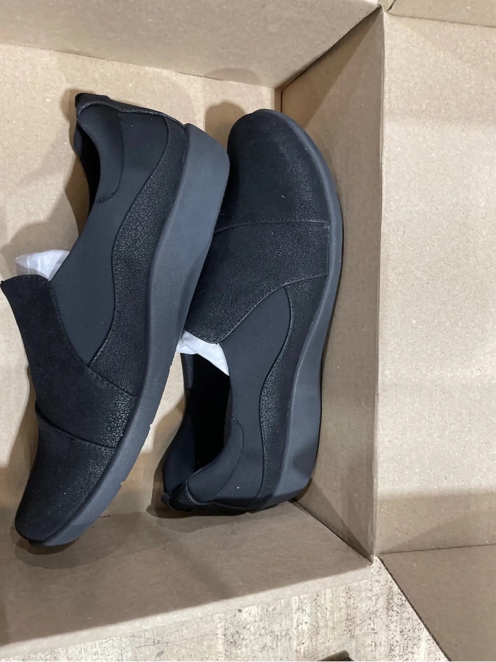 Clarks Women's Black Slip-On Flats
